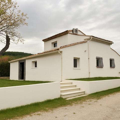 Maison à vendre 4 pièces MEYREUIL (13)