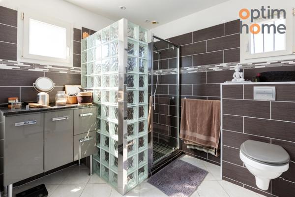 Maison à vendre 4 pièces MEYREUIL (13)
