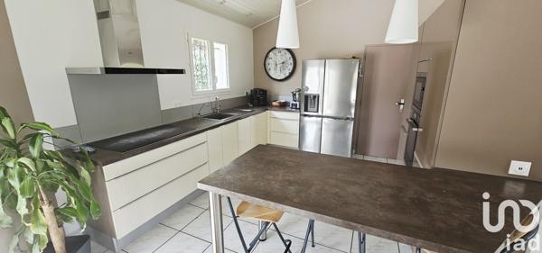 Maison à vendre 6 pièces 182 m² Cestas