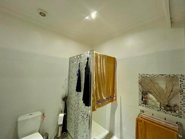 Charmante maison de ville T5 125m2 jardin et garage