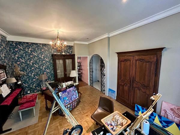 Charmante maison de ville T5 125m2 jardin et garage