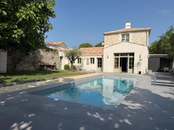 Maison avec piscine Noirmoutier hyper centre 150 m2