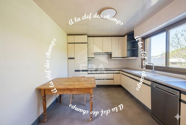 Maison spacieuse à vendre à Saint-Rémy-lès-Chevreuse