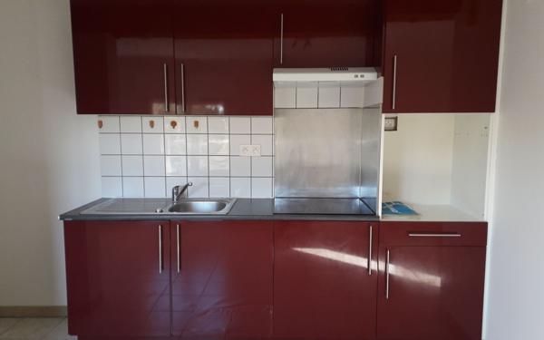 Appartement à louer    2 pièces • 41 m2 Saintes