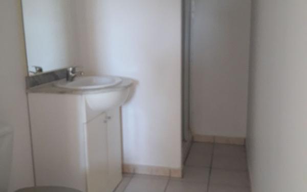 Appartement à louer    2 pièces • 41 m2 Saintes