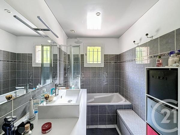 Maison à vendre  6 pièces - 132,09 m 2   MIOS  - 33