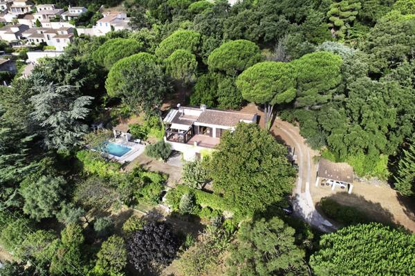 Terrain à vendre à La Garde-Freinet (83680) - Var