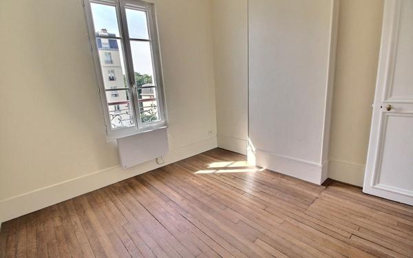 Appartement à vendre    3 pièces • 51,80 m2 Vincennes