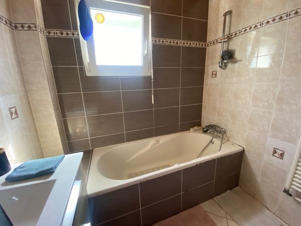 Appartement à vendre |  Lanester |  4 pièces | 90 m²