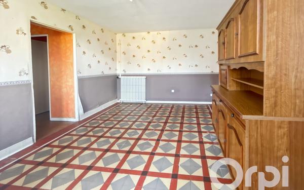 Maison à vendre    5 pièces • 100 m2 Chaumont-en-Vexin