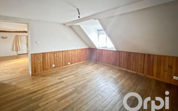 Maison à vendre    5 pièces • 100 m2 Chaumont-en-Vexin