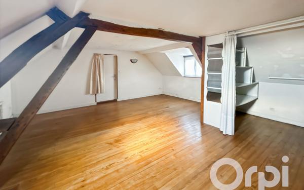 Maison à vendre    5 pièces • 100 m2 Chaumont-en-Vexin