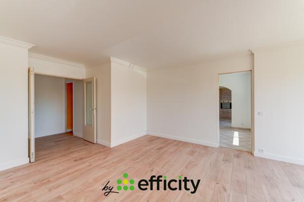 Appartement
         5 pièces
        - 100 m² 207 500 € *
