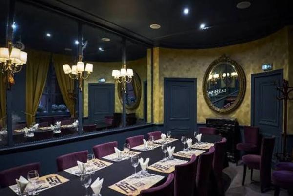 RESTAURANT – BAR LICENCE IV À VENDRE – LYON 2ᵉ PRESQU'ÎLE – Proche place Bellecour