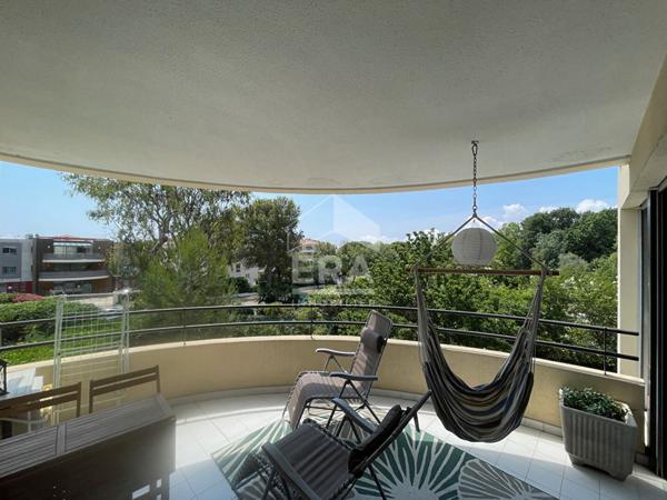 A LOUER - APPARTEMENT 2 PIECES MEUBLE, SECTEUR VAUGRENIER