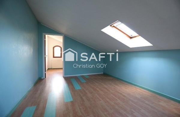 38300 - BOURGOIN JALLIEU - MAISON 160 M² HABITABLE - 4/5 CHAMBRES - 1025 M² TERRAIN