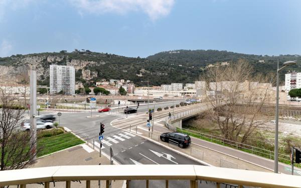 Appartement à vendre    2 pièces • 49,30 m2 Nice