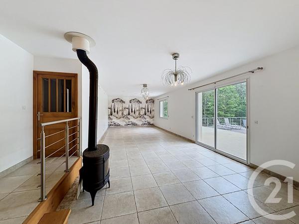 Maison à vendre  4 pièces - 145 m 2   PERIGUEUX  - 24