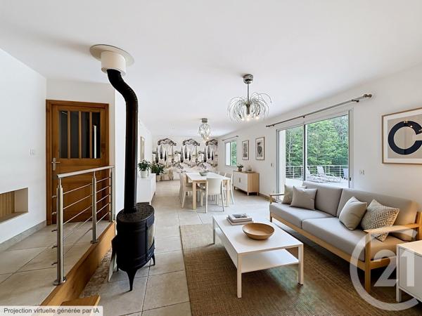 Maison à vendre  4 pièces - 145 m 2   PERIGUEUX  - 24
