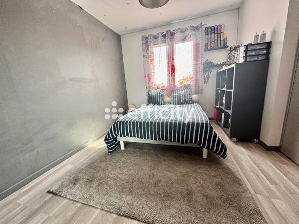 Maison 5 pièces - 137 m² Exclusivité efficity