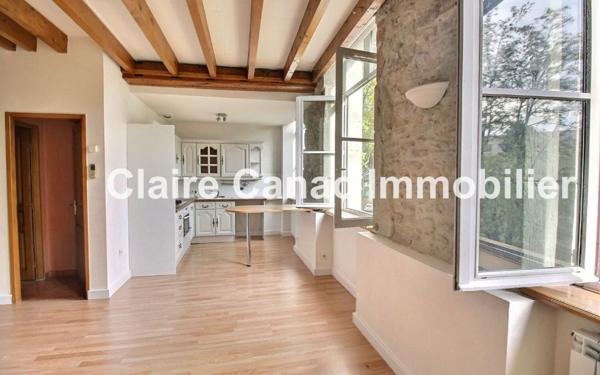 Appartement à louer    3 pièces • 104,14 m2 Castres