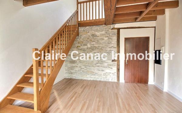 Appartement à louer    3 pièces • 104,14 m2 Castres