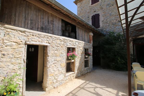 Chateau à vendre à Vallon-Pont-d'Arc (07150) - Ardèche