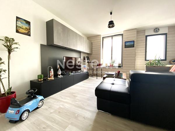 Appartement à vendre à Vannes T3 rénové Hyper centre Port