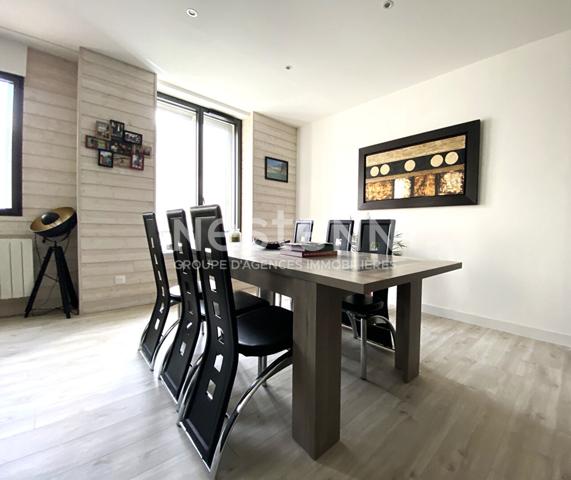 Appartement à vendre à Vannes T3 rénové Hyper centre Port