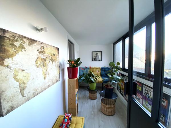 Appartement à vendre à Vannes T3 rénové Hyper centre Port