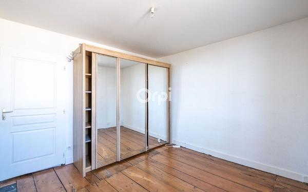 Appartement à louer    5 pièces •  Limoges