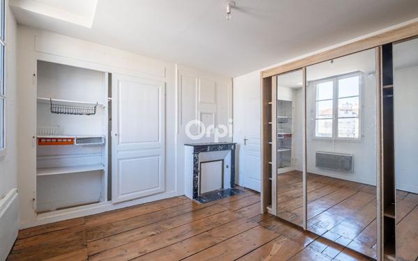 Appartement à louer    5 pièces •  Limoges