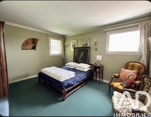 Maison à vendre 6 pièces 257 m² Saint-Priest-en-Jarez