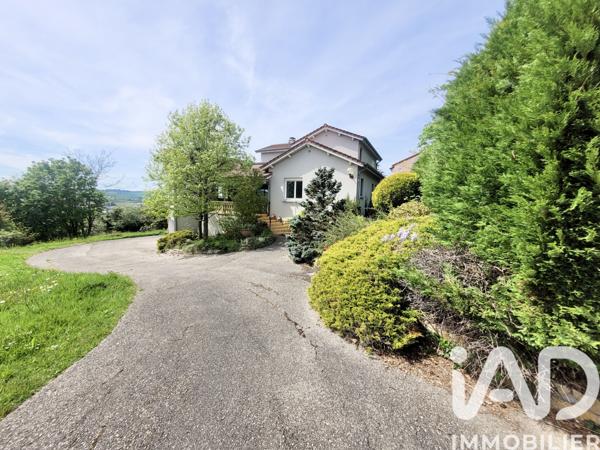 Maison à vendre 6 pièces 257 m² Saint-Priest-en-Jarez