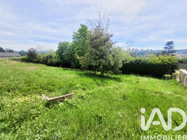 Maison à vendre 6 pièces 257 m² Saint-Priest-en-Jarez