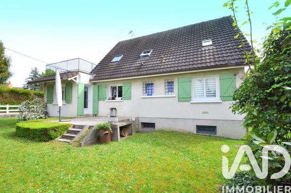 Maison à vendre 7 pièces 147 m² Saint-Germain-lès-Arpajon