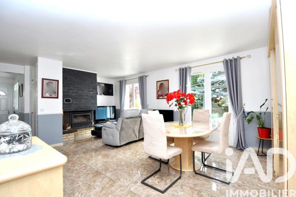 Maison à vendre 7 pièces 147 m² Saint-Germain-lès-Arpajon