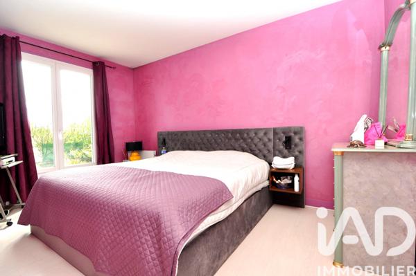 Maison à vendre 7 pièces 147 m² Saint-Germain-lès-Arpajon