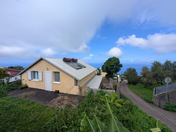 Maison dans Les Trois-Bassins