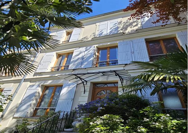 Puteaux (92800) MAISON DE MAITRE / HOTEL PARTICULIER - PUTEAUX / LES BERGERES 350 m² Garage et 2 parking