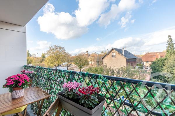 Appartement F3 à vendre  3 pièces - 70,04 m2 ST MAUR DES FOSSES - 94