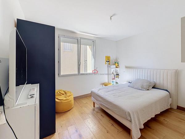 Maison entièrement rénové charme de l'ancien et du moderne
