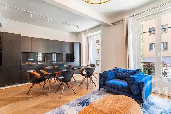Appartement F4 à vendre  4 pièces - 95,42 m 2   BEAULIEU SUR MER  - 06