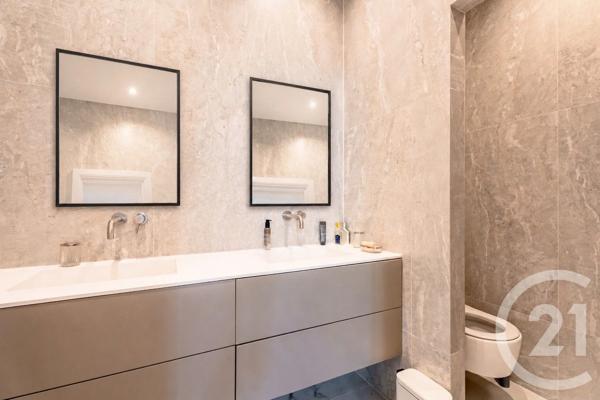 Appartement F4 à vendre  4 pièces - 95,42 m 2   BEAULIEU SUR MER  - 06