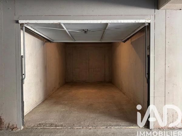 Appartement à vendre 4 pièces 81,69 m² Villeneuve-lès-Avignon