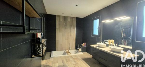 Maison à vendre 5 pièces 150 m² Planfoy