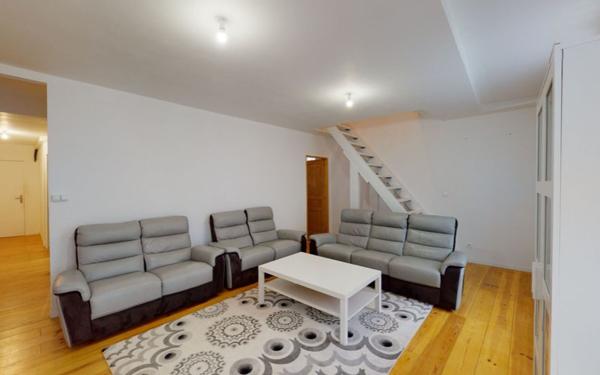 Appartement à louer    3 pièces •    Bar-le-Duc