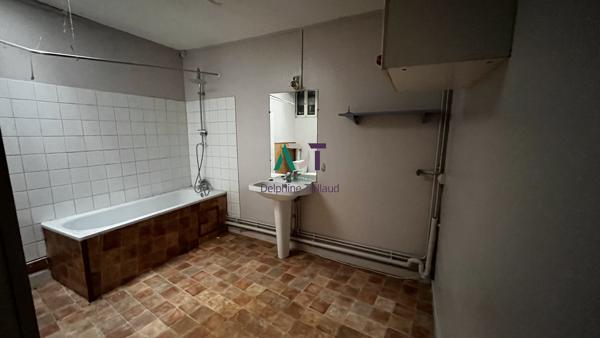 Ensemble immobilier à réhabiliter