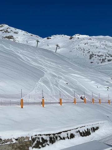 Appartement à vendre 2 pièces LA MONGIE (65) avec balcon, cellier, casier à ski et parking intérieur.