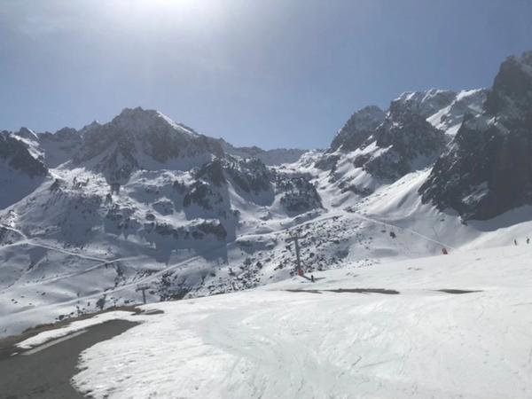 Appartement à vendre 2 pièces LA MONGIE (65) avec balcon, cellier, casier à ski et parking intérieur.